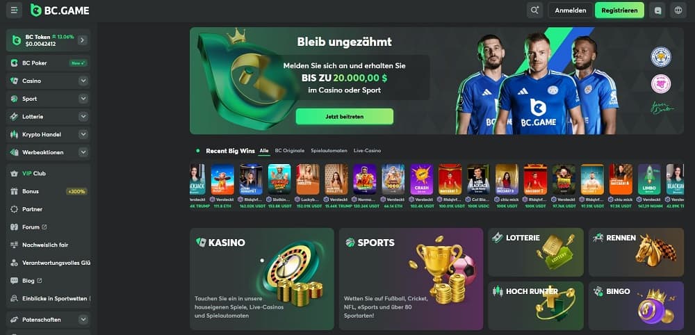 BC.Game Webseite mit verschiedenen Glücksspieloptionen wie Poker, Casino, Sportwetten, Lotterie und Krypto-Handel. Besonders hervorzuheben ist, dass die Plattform auch zu den modernen Krypto Casinos zählt, was Spielern die Möglichkeit gibt, mit digitalen Währungen unkompliziert Einsätze zu platzieren. Links sind die Hauptmenüpunkte aufgelistet, während oben eine Werbeanzeige für eine Anmeldung mit einem Bonus von bis zu 20.000,00 $ angezeigt wird. Darunter sind die aktuellen großen Gewinne und verschiedene Spieloptionen zu sehen.